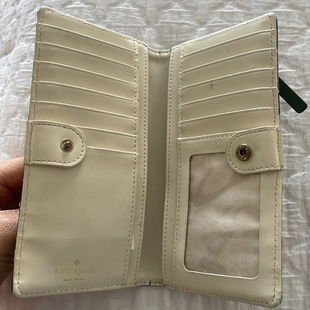 Kate Spade Wallet - Picture 2 of 5